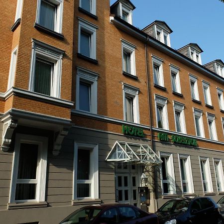 Hotel Am Schelztor Esslingen am Neckar Bagian luar foto