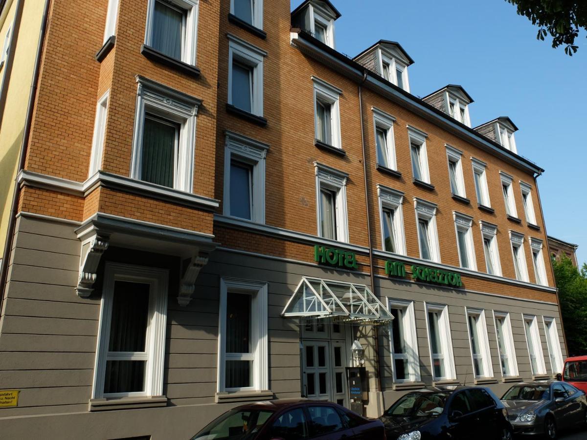 Hotel Am Schelztor Esslingen am Neckar Bagian luar foto